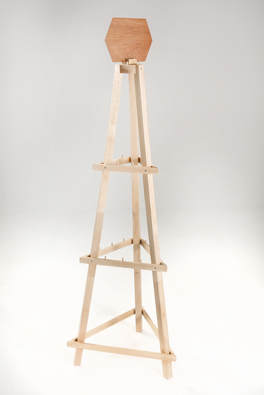 Porta prosciutti forma piramide